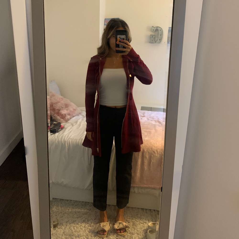 Super cute maroon cardigan from fashion nova xs